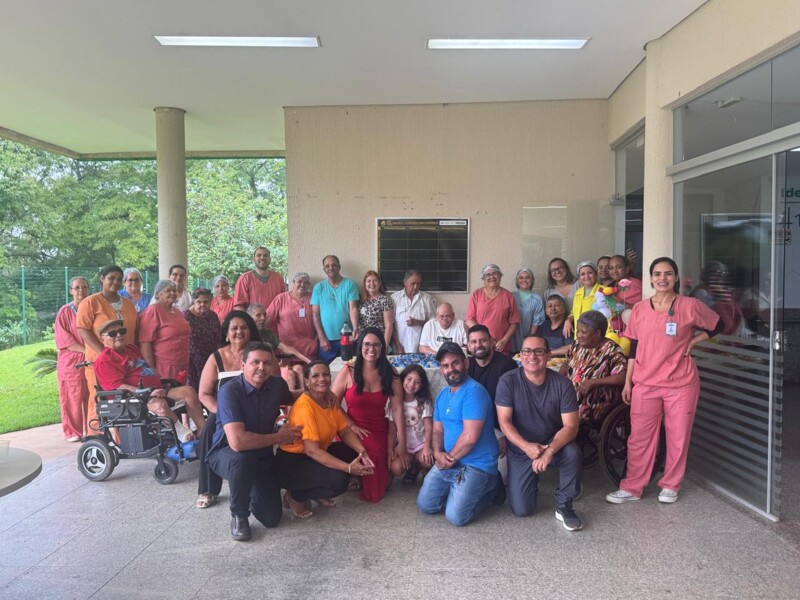 hds-promove-tarde-em-comemoracao-ao-aniversario-de-paciente-morador